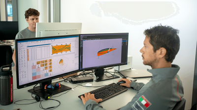 Luna Rossa engineer using modeFRONTIER