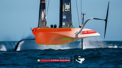 Luna Rossa yacht 